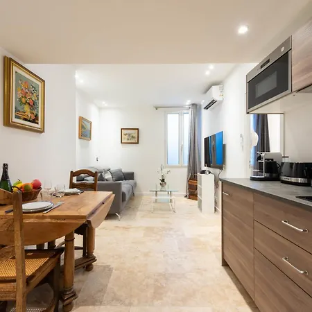 Appartement 1-br With Ac In The Heart Of Cannes