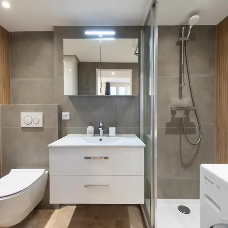 Appartement 1-br With Ac In The Heart Of *