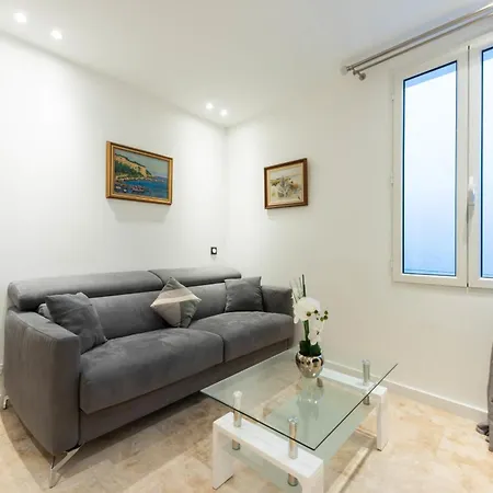 1-br With Ac In The Heart Of Appartement *